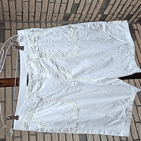 Lee Relaxed Fit Shorts Sz 12 Bright White - Picture 1 of 11